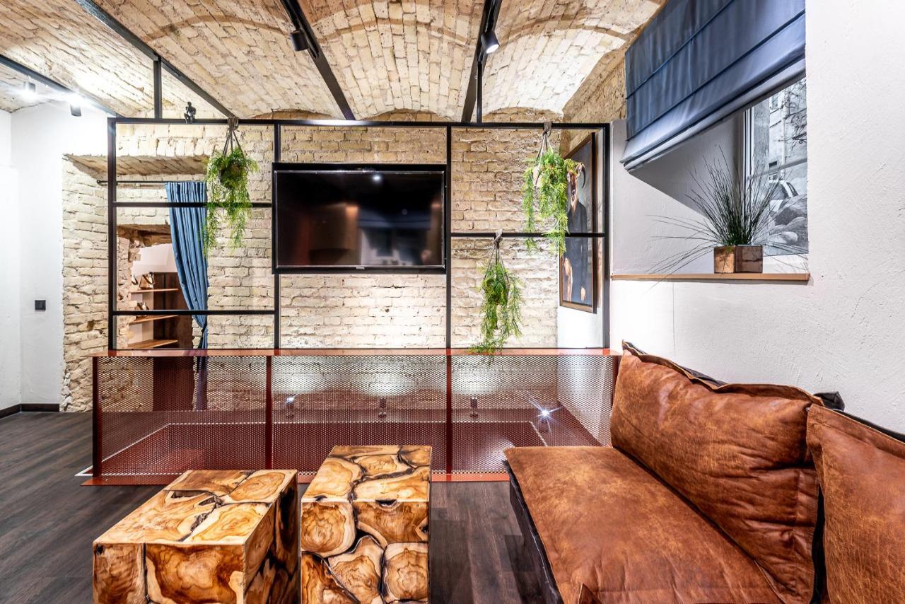 Unesco Hidden Arches - Restored 3 Bedroom Apartment In The Historic Pilies St. VNO Extérieur photo